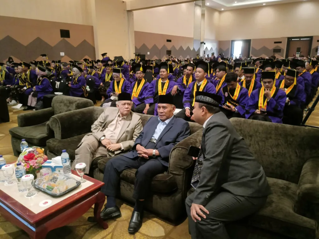 Wisuda Unimar Ke-2, Fakultas Teknik dan Farmasi, Ada Terobosan Inovatif Gandeng Universitas di China