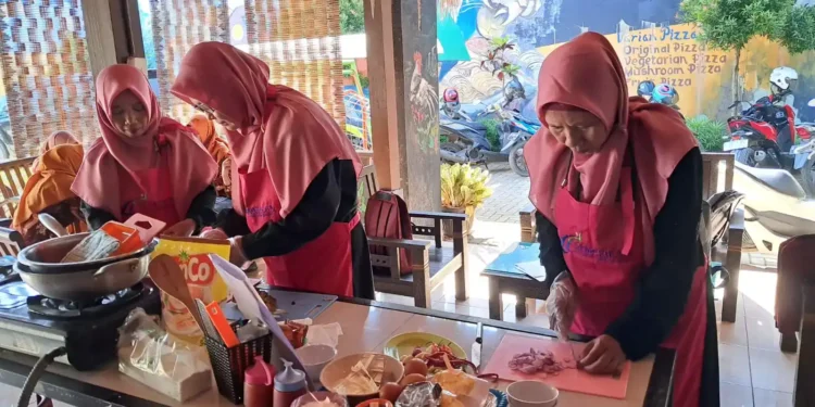 Dinas Perikanan Jepara Undang PCA Tahunan Pelatihan Poklahsar Pengolahan Ikan