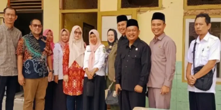 Komisi C DPRD Jepara Meninjau Sarpras Sekolah Dasar di Mantingan dan Desa Semat