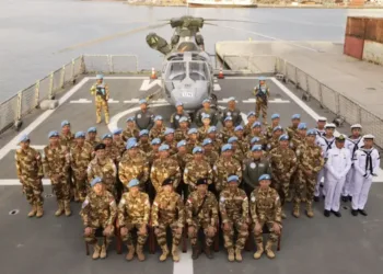 Tim Sops TNI Kunjungi KRI SIM-367 di Lebanon