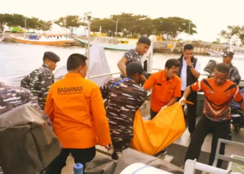 Lanal Banyuwangi Evakuasi Mayat di Blimbingsari